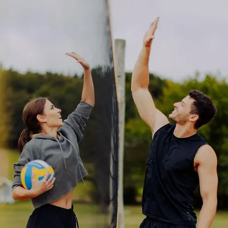 Azur Schwaebische Alb Кемпинг Зонненбюль