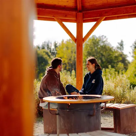 Azur Schwaebische Alb Кемпинг *