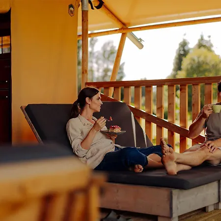 Azur Schwaebische Alb Кемпинг *